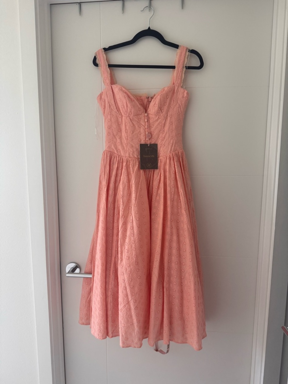 NWT House of CB Adalyn Peach Broderie Anglais Midi Sundress - Picture 5 of 7